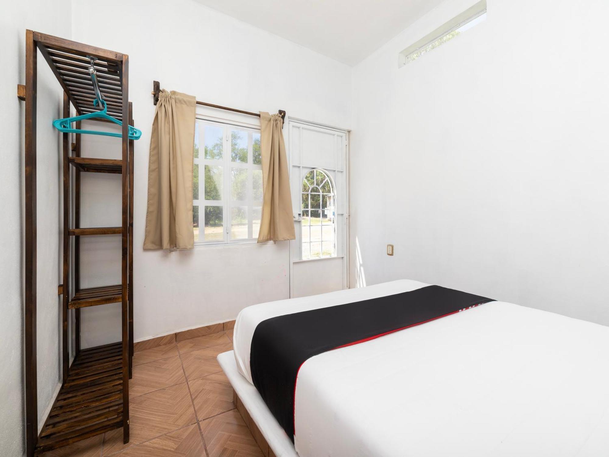 Villas El Paraiso, El Rollo Tlaquiltenango Rom bilde